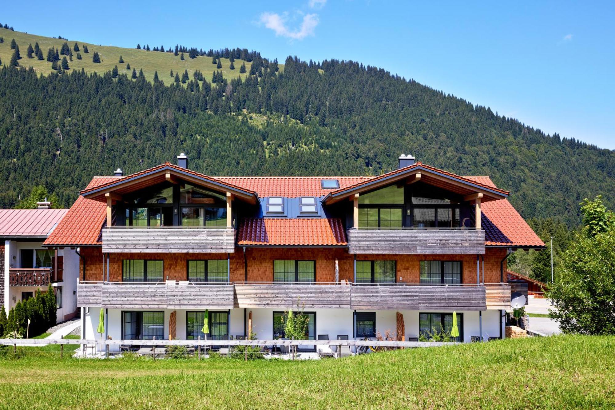 Alpin Lodges - Moderne Appartements Mit Zugang Zu 3000 Qm Spa Panoramahotel Oberjoch Bad Hindelang Exterior foto