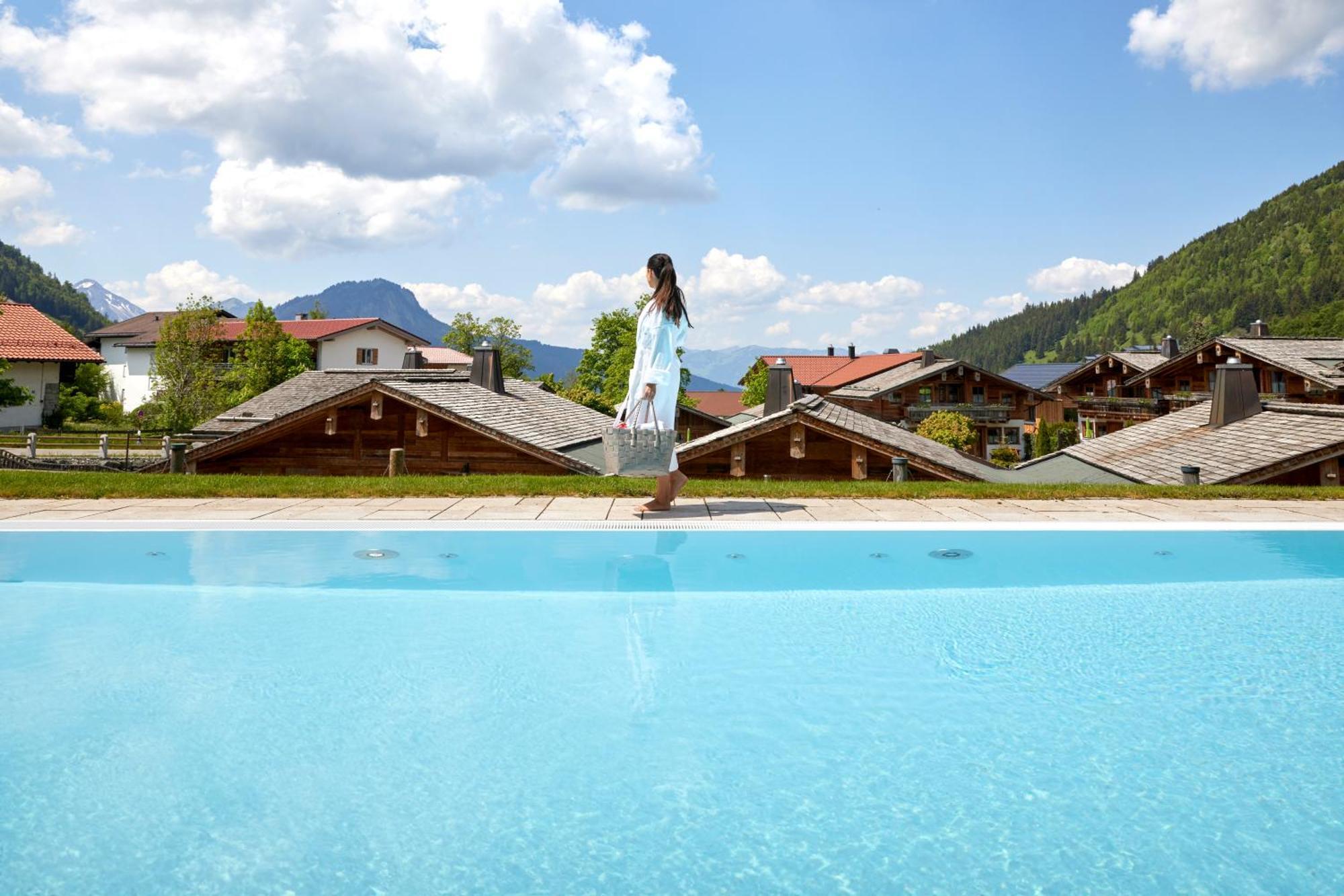 Alpin Lodges - Moderne Appartements Mit Zugang Zu 3000 Qm Spa Panoramahotel Oberjoch Bad Hindelang Exterior foto